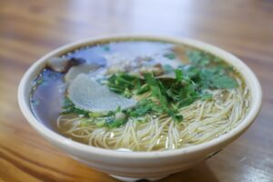 Chicken Soup With Dipped Rice Noodles