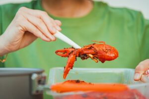 How to Cut Lobster Tail?