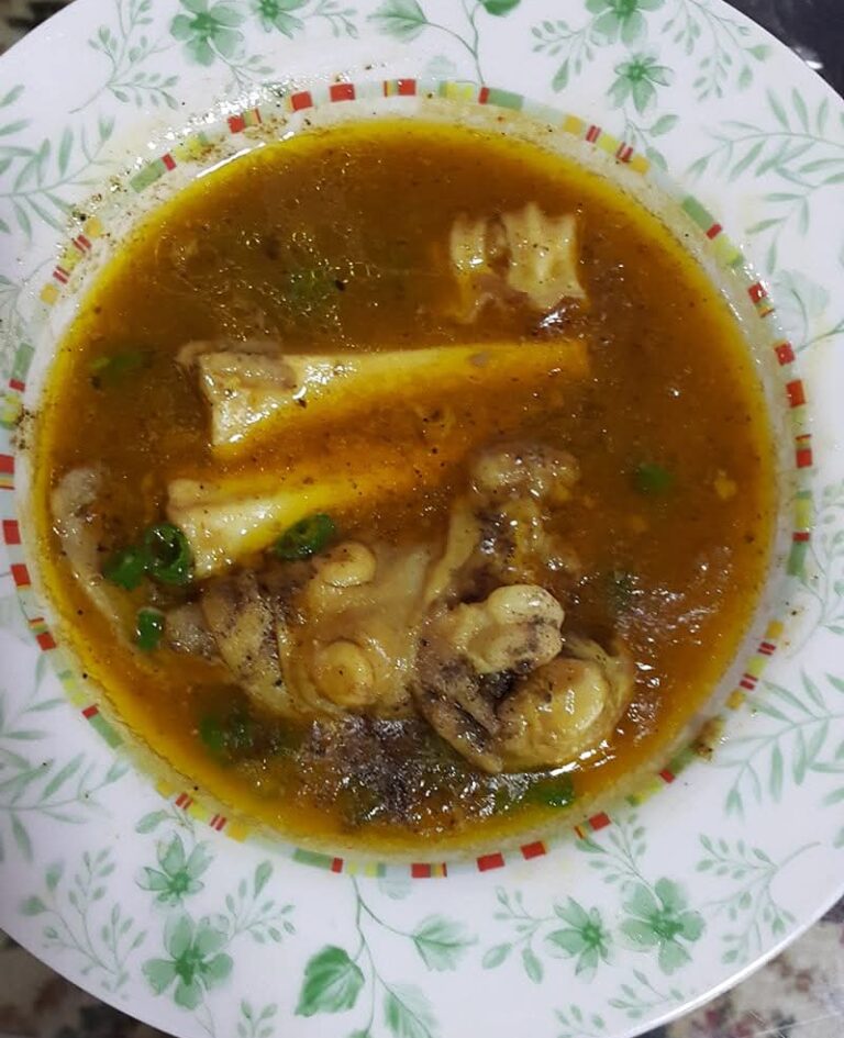 Mutton Paye Recipe (Authentic Pakistani Paya, Slow-Cooked with Rich Shorba)