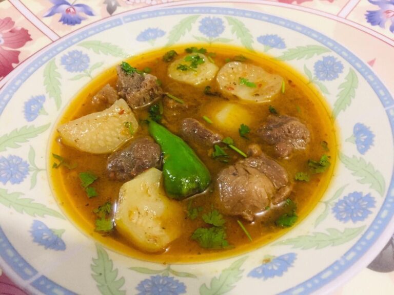 Tinday Gosht Recipe (Mutton with Round Gourd in Spicy Shorba)